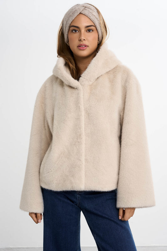 Kunstpelzjacke