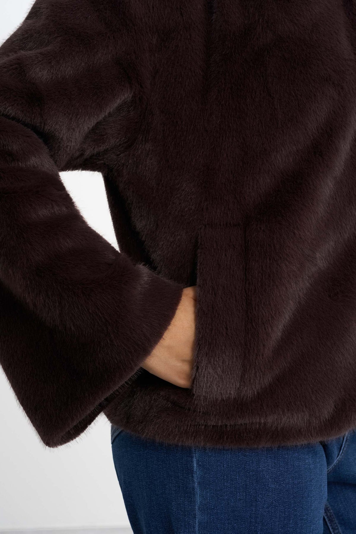Kunstpelzjacke