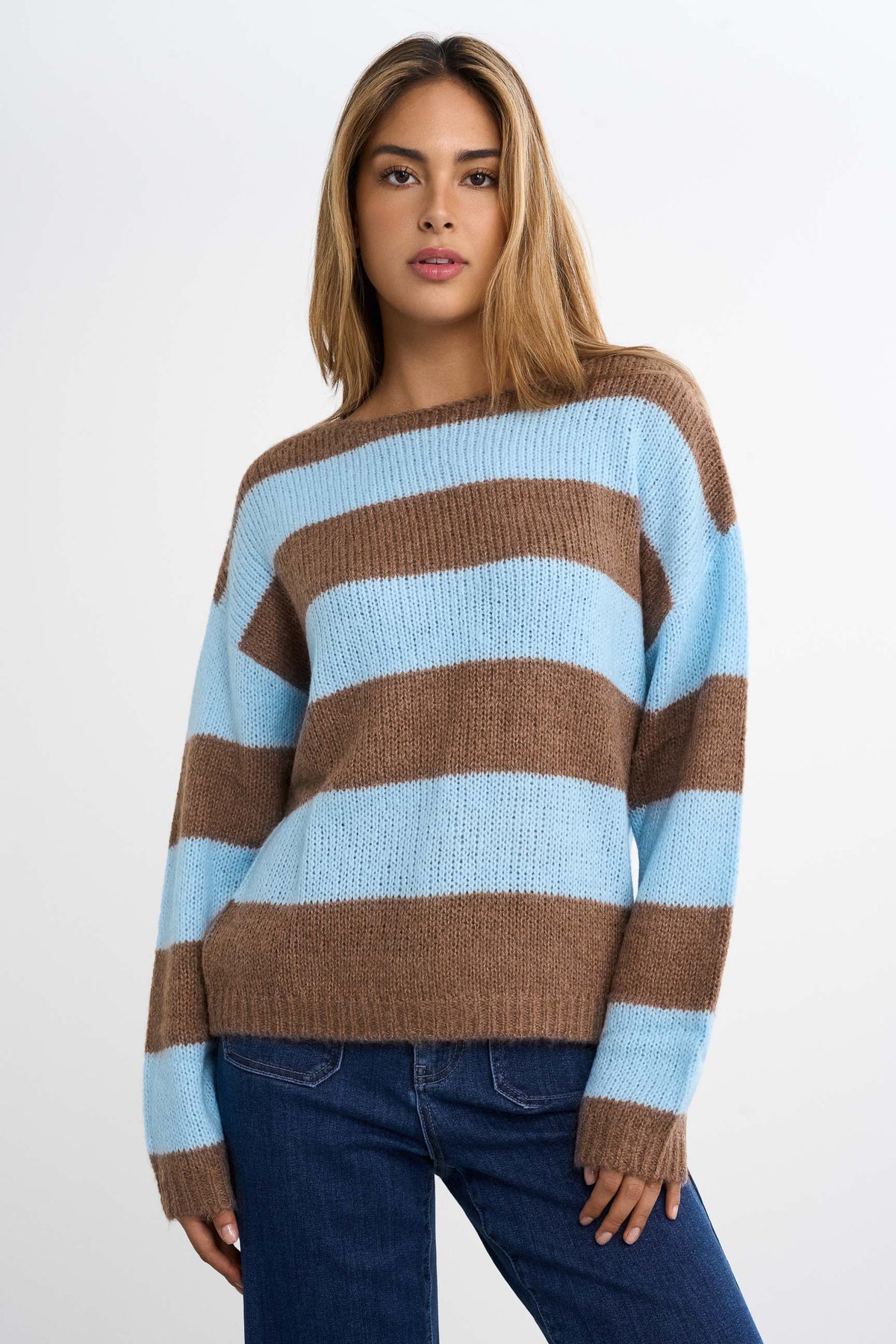 Gestrickter Ringelpullover